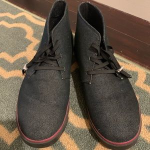 Super rare 2012 Royal Elastics Brother Basil DLX